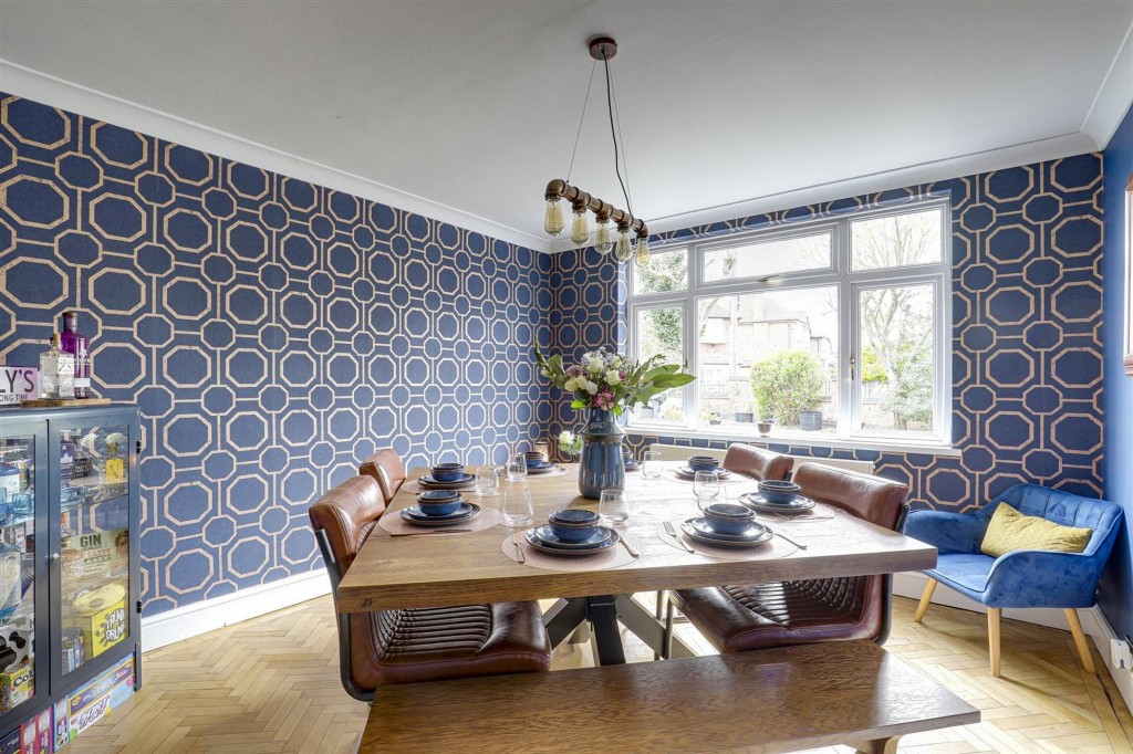 Cedarland Crescent, Nuthall, NG16