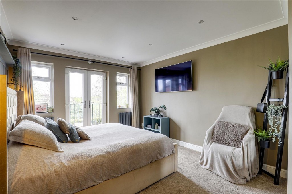 Cedarland Crescent, Nuthall, NG16