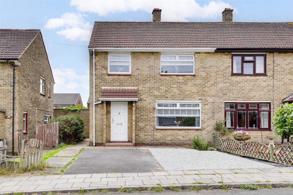 Abbots Close, Daybrook, NG5