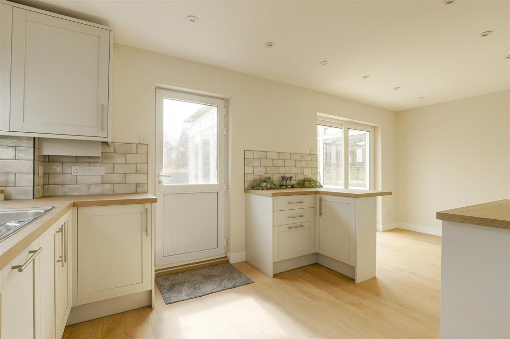 Abbots Close, Daybrook, NG5