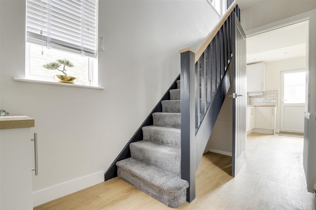 Abbots Close, Daybrook, NG5