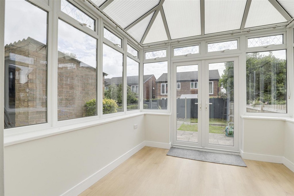 Abbots Close, Daybrook, NG5