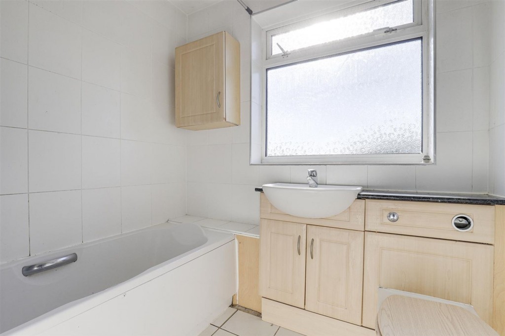 Redgates Court, Calverton, NG14