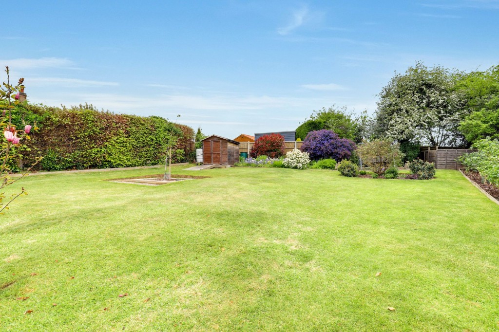 Shelt Hill, Woodborough, NG14