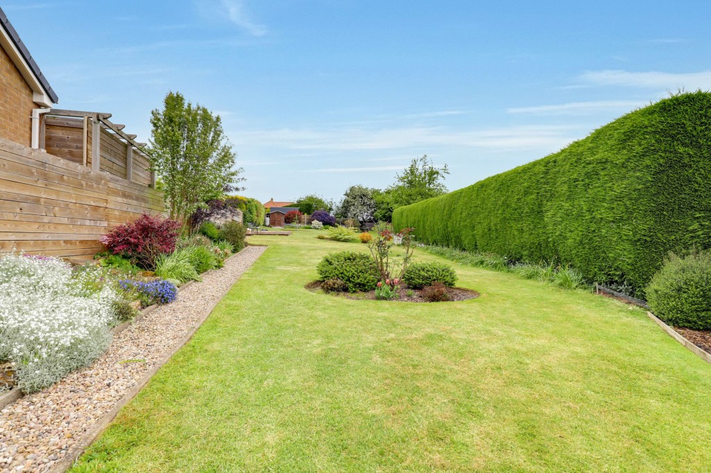 Shelt Hill, Woodborough, NG14