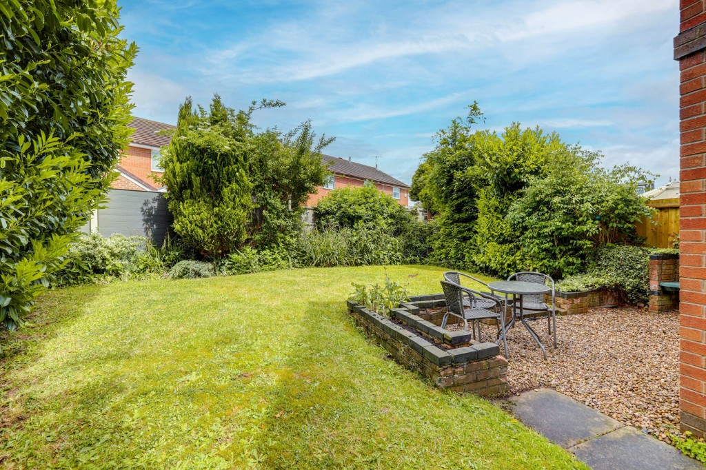 Cropton Crescent, Nottingham, NG8