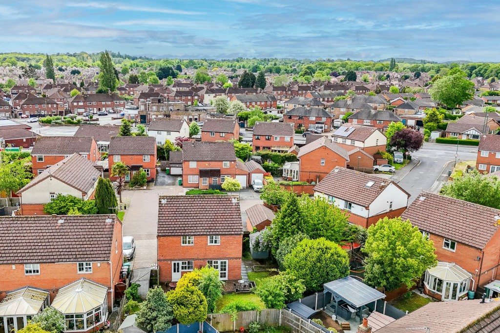 Cropton Crescent, Nottingham, NG8
