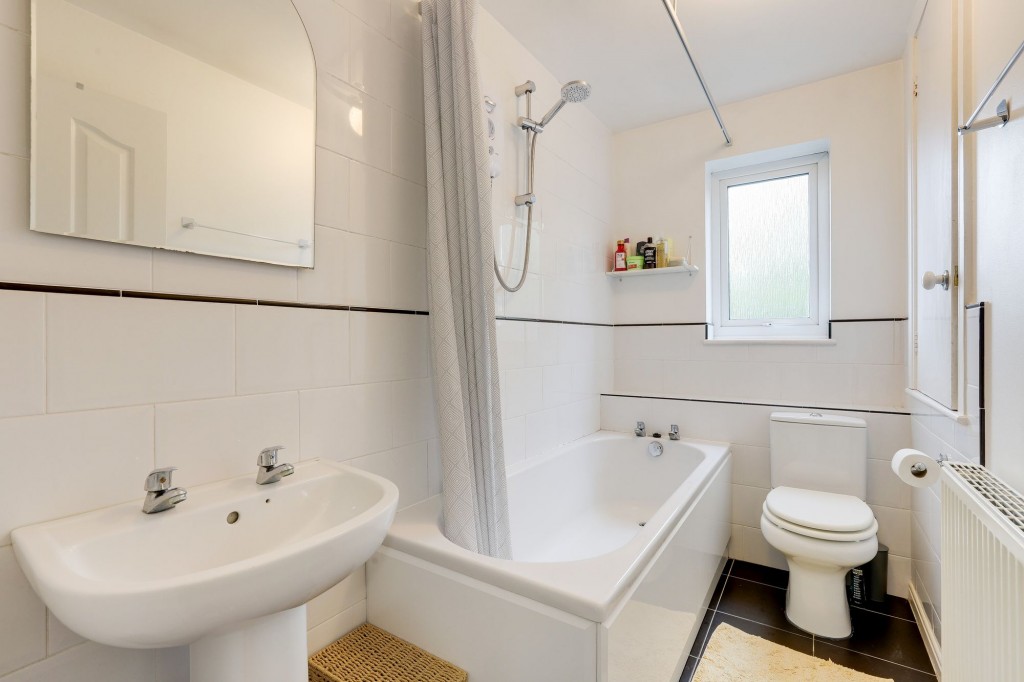 Cropton Crescent, Nottingham, NG8