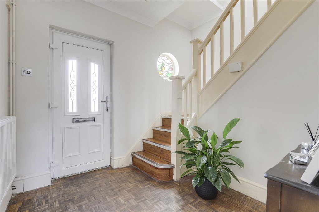 Derby Road, Beeston, NG9