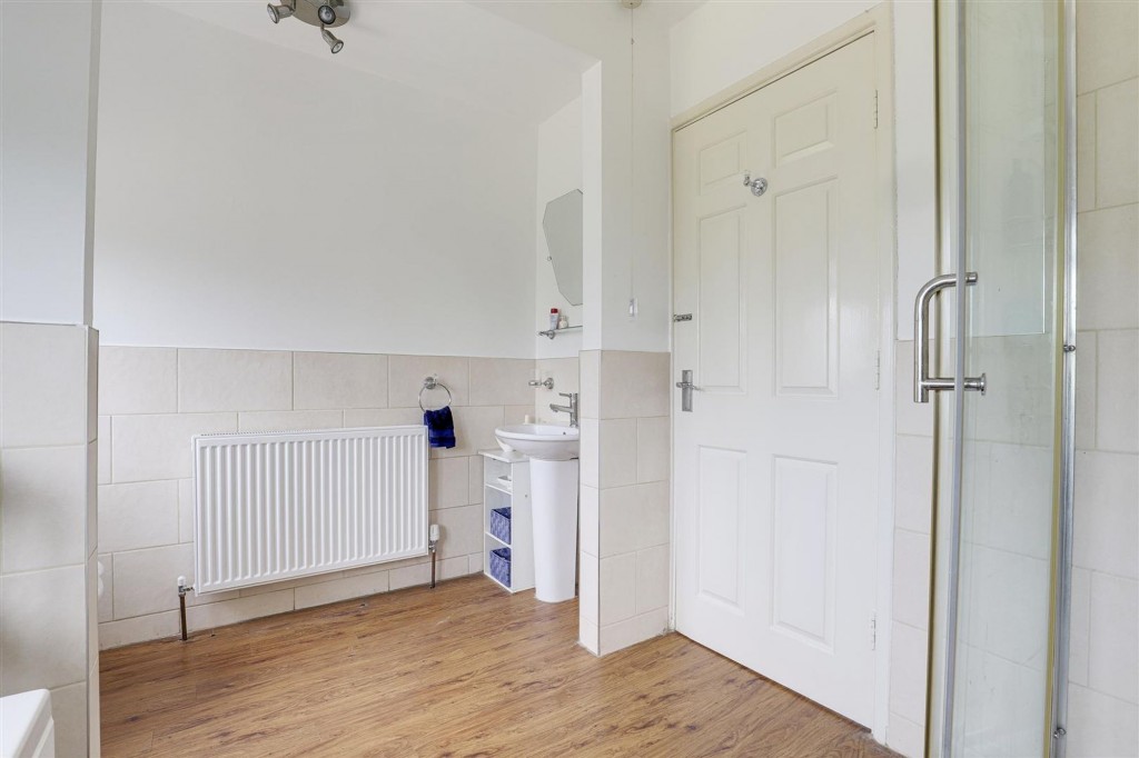 Derby Road, Beeston, NG9