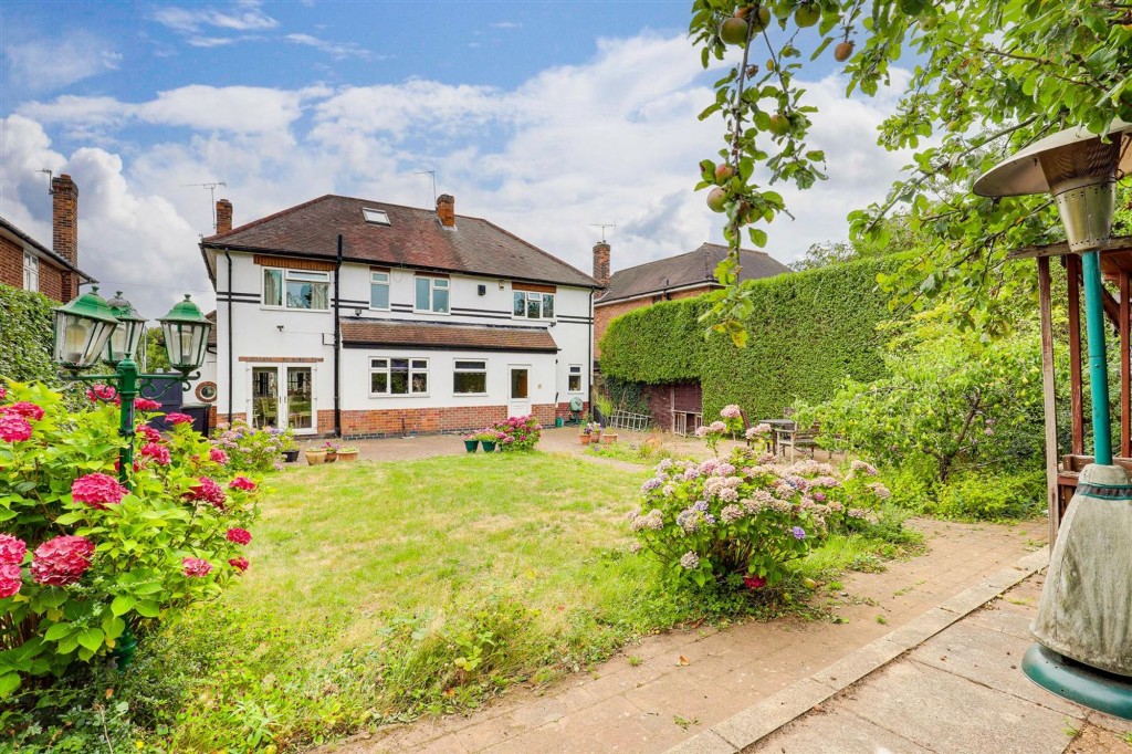 Derby Road, Beeston, NG9