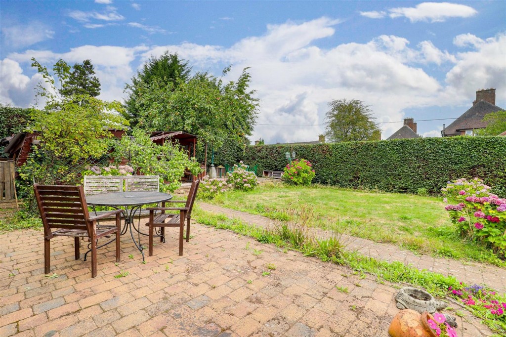 Derby Road, Beeston, NG9