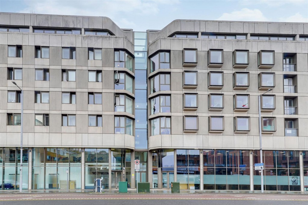 Canal Street, Nottingham, NG1