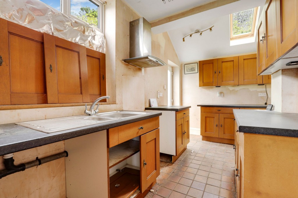 Midland Road, Carlton, NG4