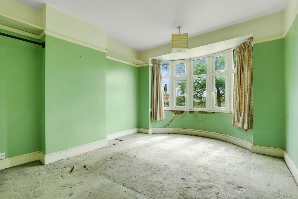 Midland Road, Carlton, NG4
