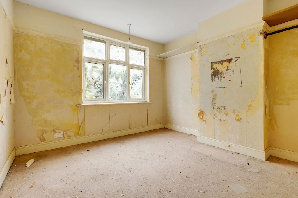 Midland Road, Carlton, NG4