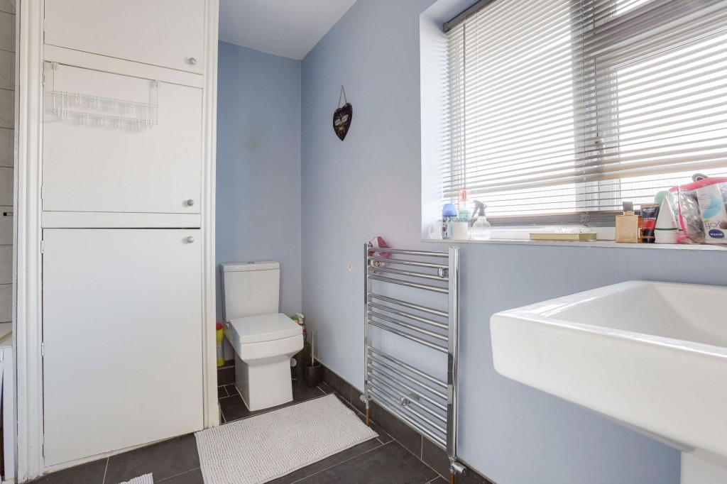 Edgewood Drive, Hucknall, NG15