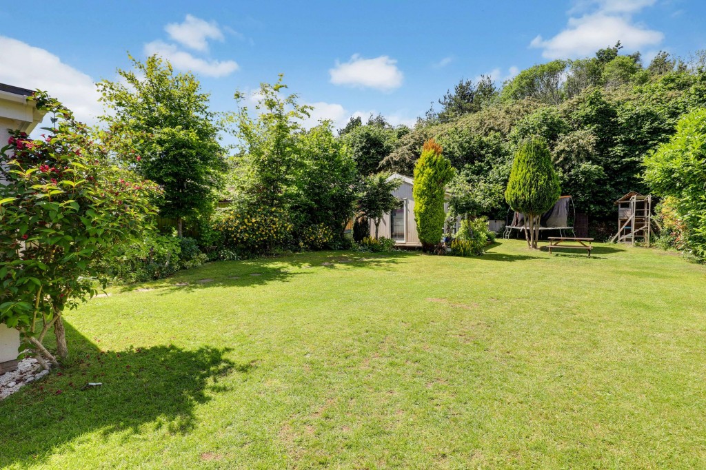 Temple Crescent, Nuthall, NG16