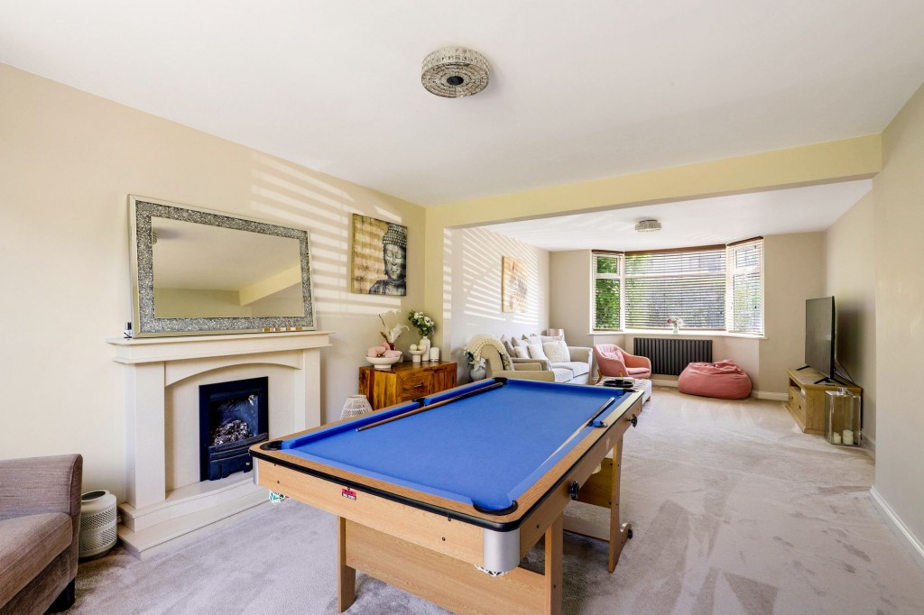 Temple Crescent, Nuthall, NG16