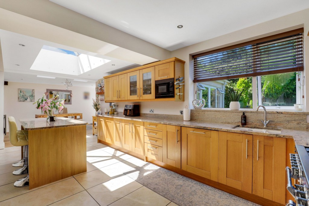 Temple Crescent, Nuthall, NG16