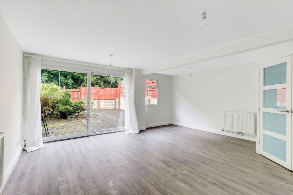 Catherine Close, Nottingham, NG6