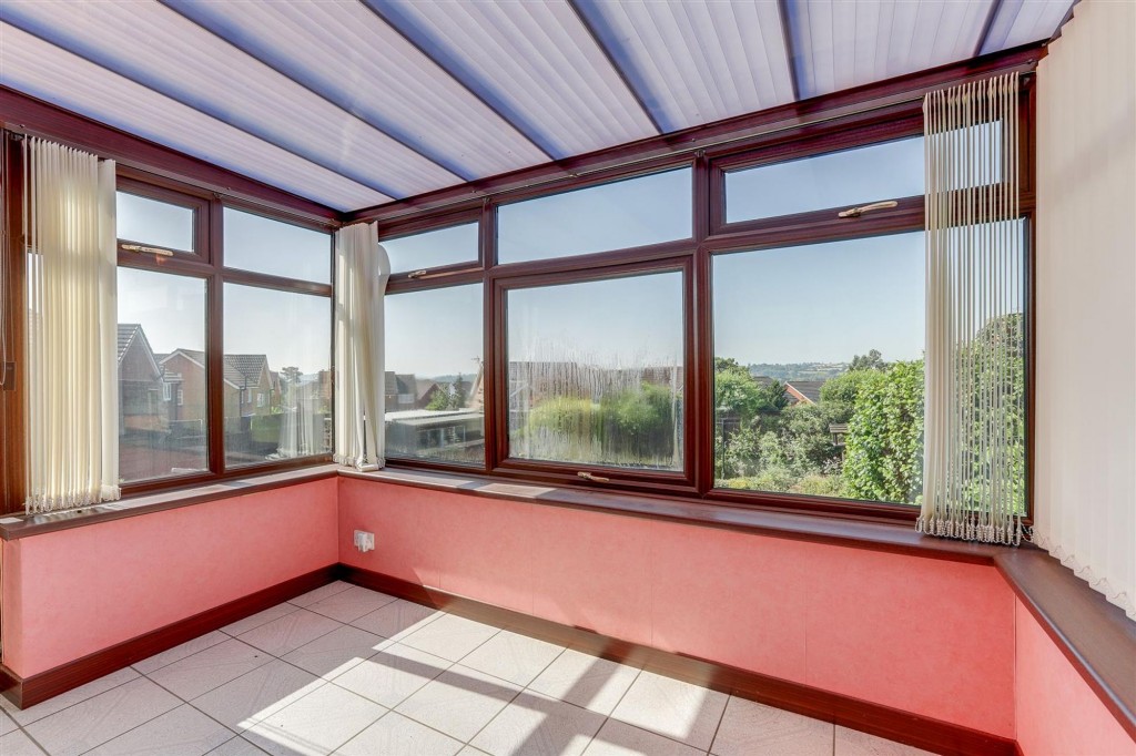 Longfield Lane, Ilkeston, DE7