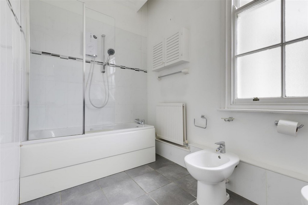 The Cedars, Nottingham, NG5