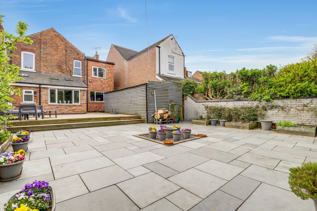 Neale Street, Long Eaton, NG10