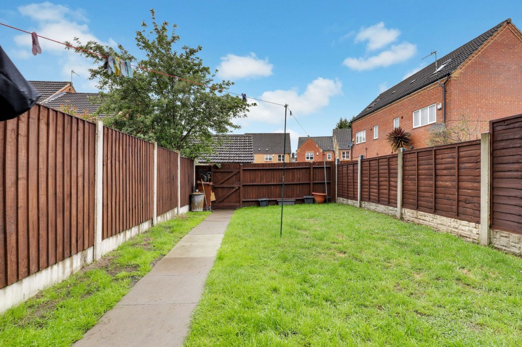 Edmonstone Crescent, Nottingham, NG5
