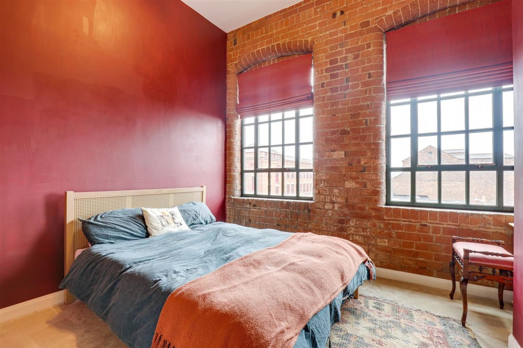 Raleigh Street, Raleigh Square Raleigh Street, NG7