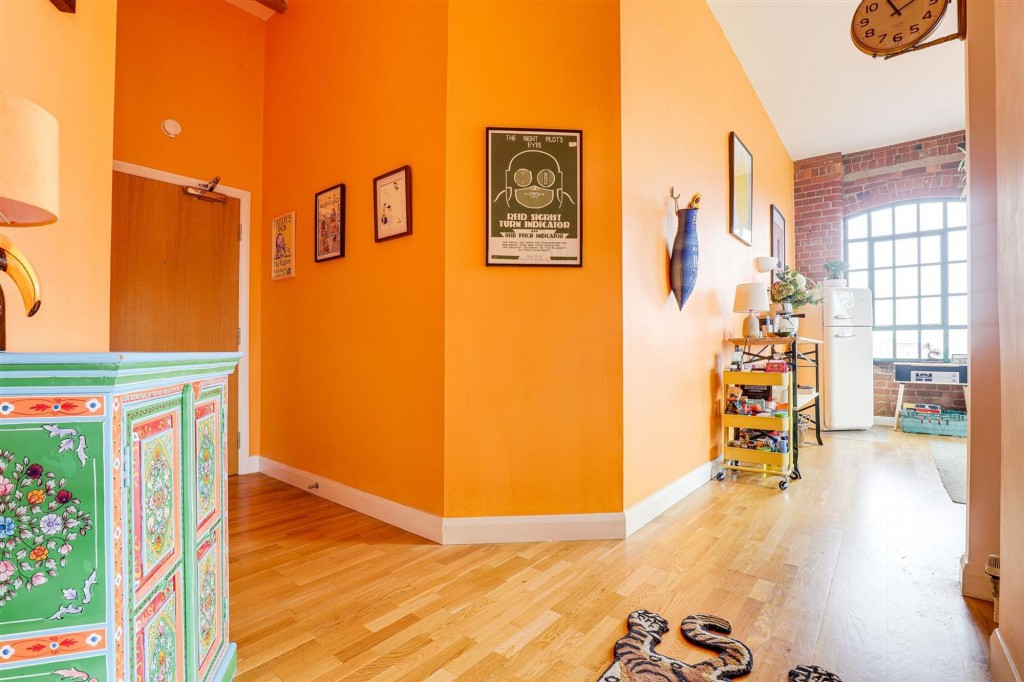 Raleigh Street, Raleigh Square Raleigh Street, NG7