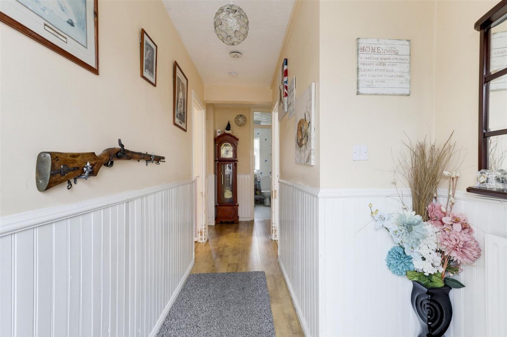 Cross Street, Arnold, NG5