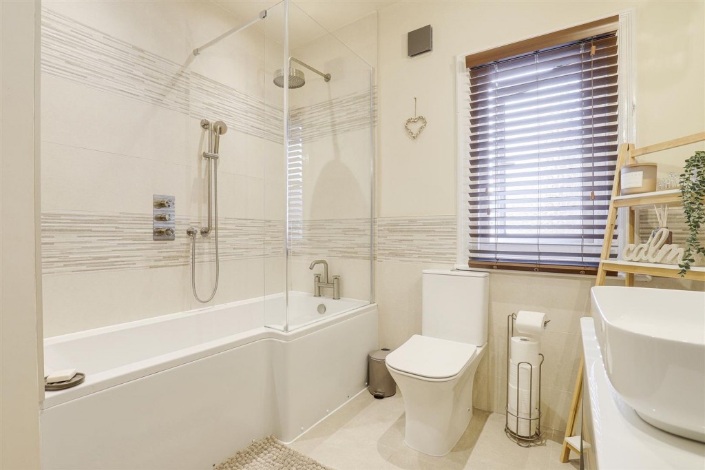 Curzon Street, Long Eaton, NG10