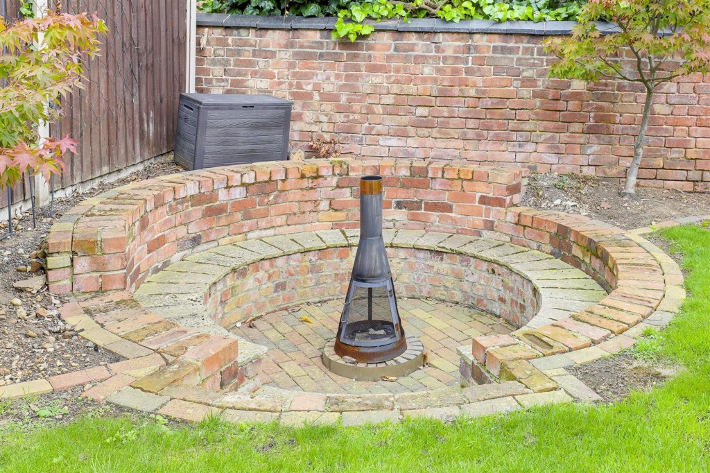 Curzon Street, Long Eaton, NG10