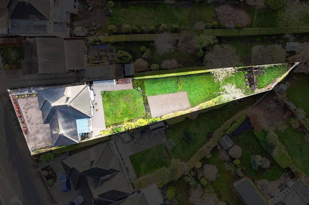 Burnside Drive, Bramcote, NG9