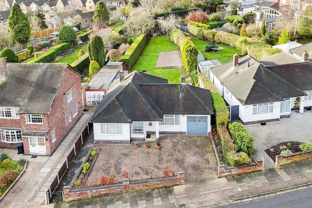 Burnside Drive, Bramcote, NG9
