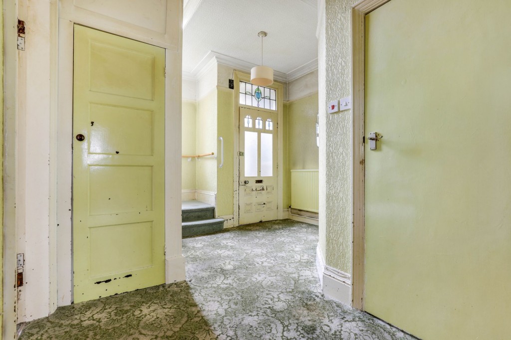 Blackhill Drive, Carlton, NG4