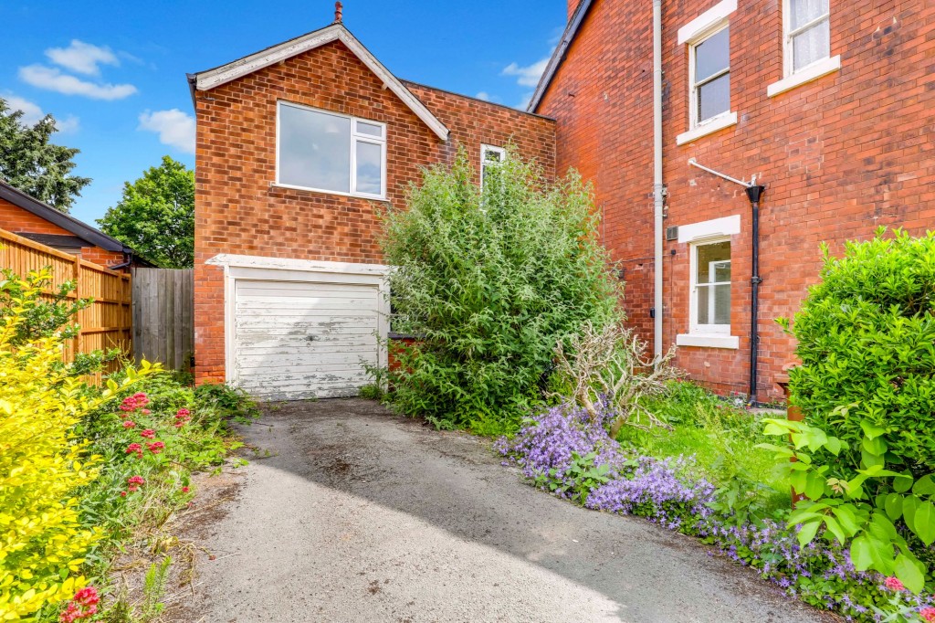 Blackhill Drive, Carlton, NG4