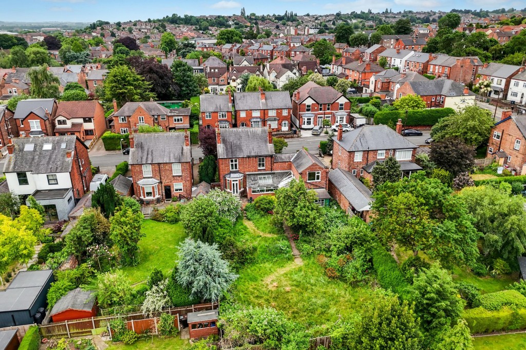 Blackhill Drive, Carlton, NG4