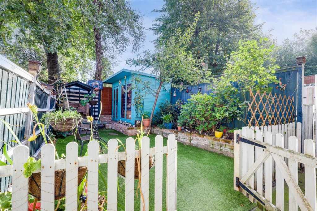 Maud Street, Nottingham, NG7