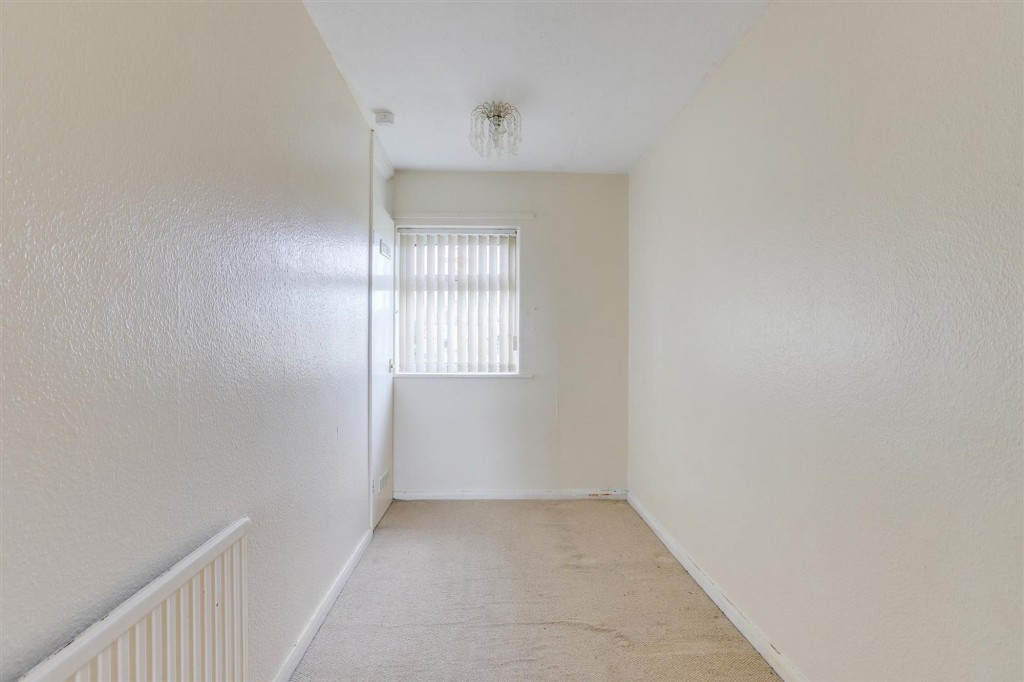 Mildenhall Crescent, Nottingham, NG5