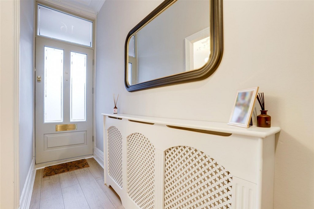 Dagmar Grove, Nottingham, NG3