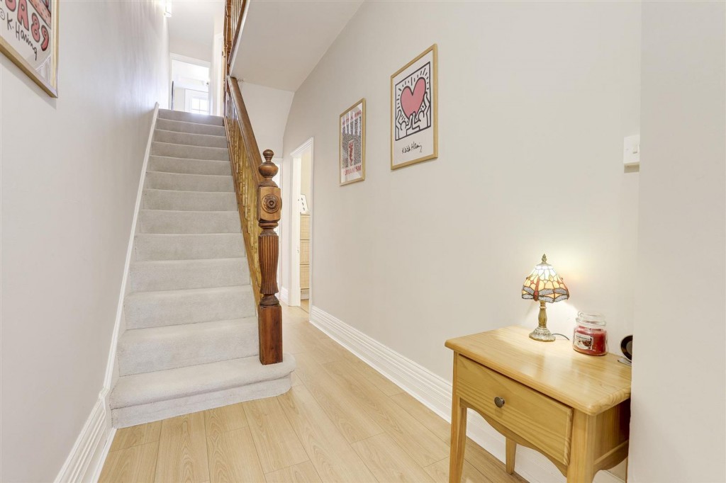 Dagmar Grove, Nottingham, NG3