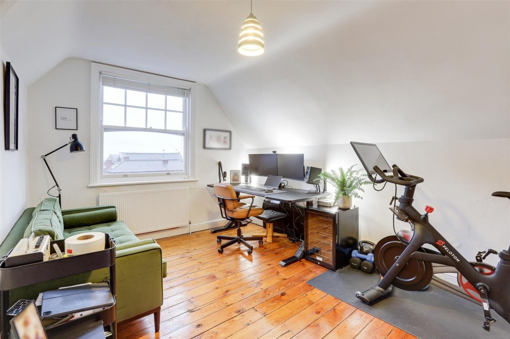 Dagmar Grove, Nottingham, NG3