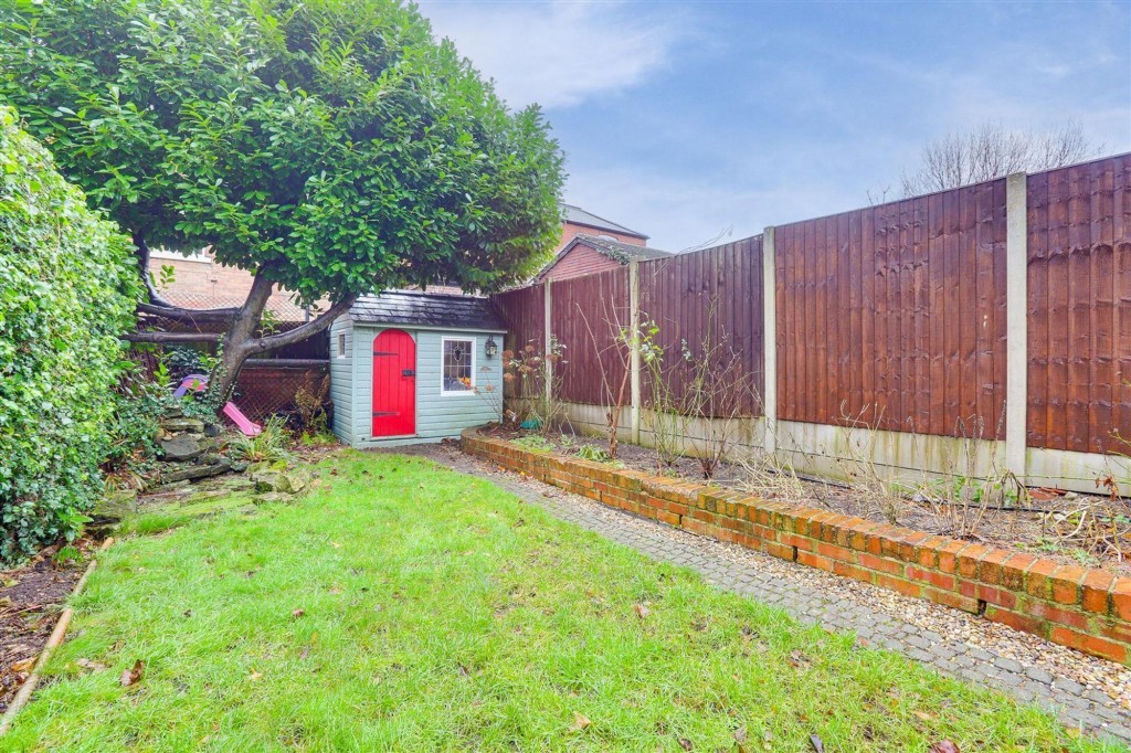 Dagmar Grove, Nottingham, NG3