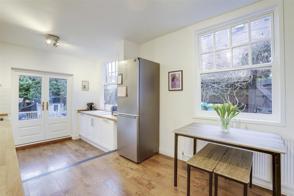 Dagmar Grove, Nottingham, NG3