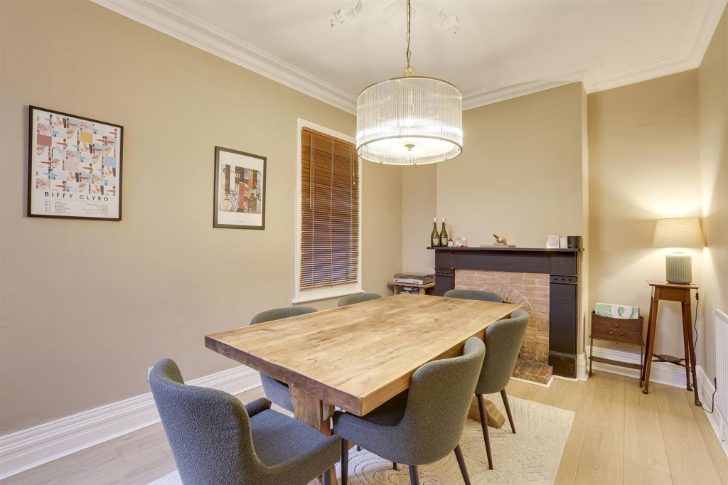 Dagmar Grove, Nottingham, NG3