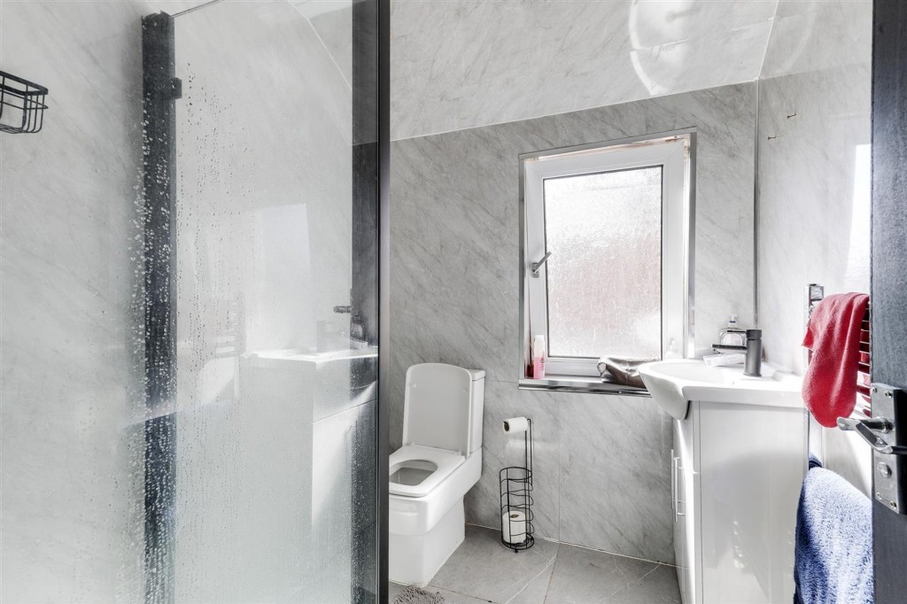 Highbury Road, Nottingham, NG6