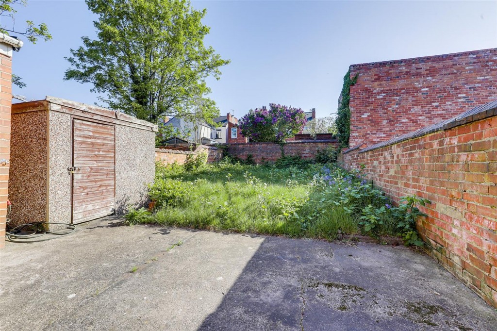 Highbury Road, Nottingham, NG6