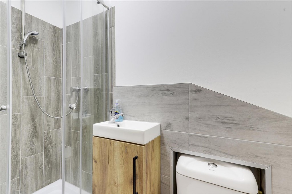 Highbury Road, Nottingham, NG6